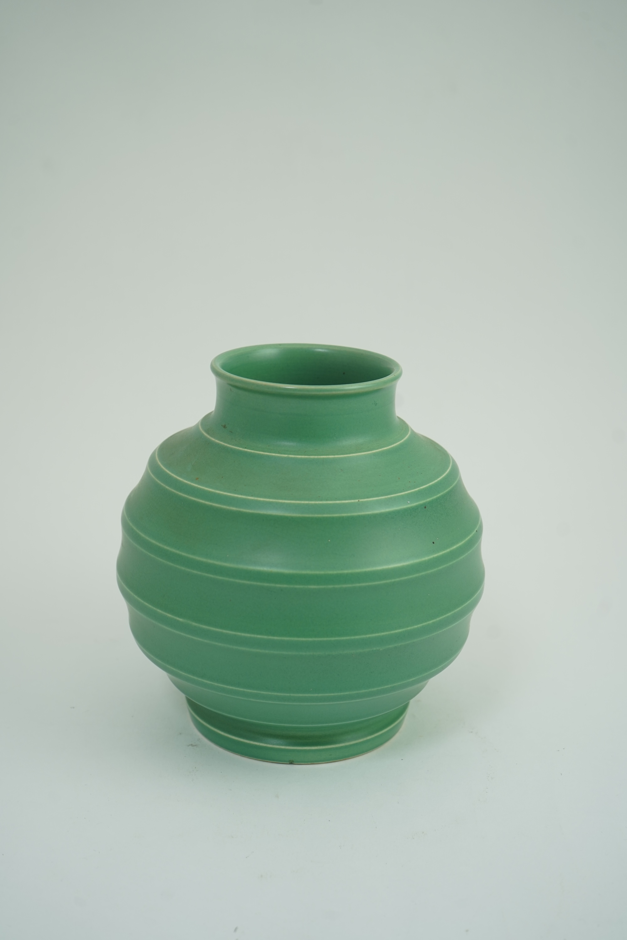 Keith Murray for Wedgwood, globular vase in green, 19cm high